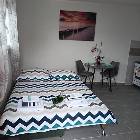 Studio Apartman Maria Apartment Kastela Exterior photo